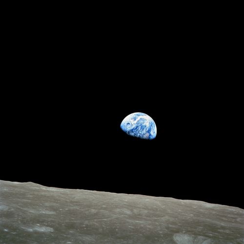 Earth Rise -Apollo8